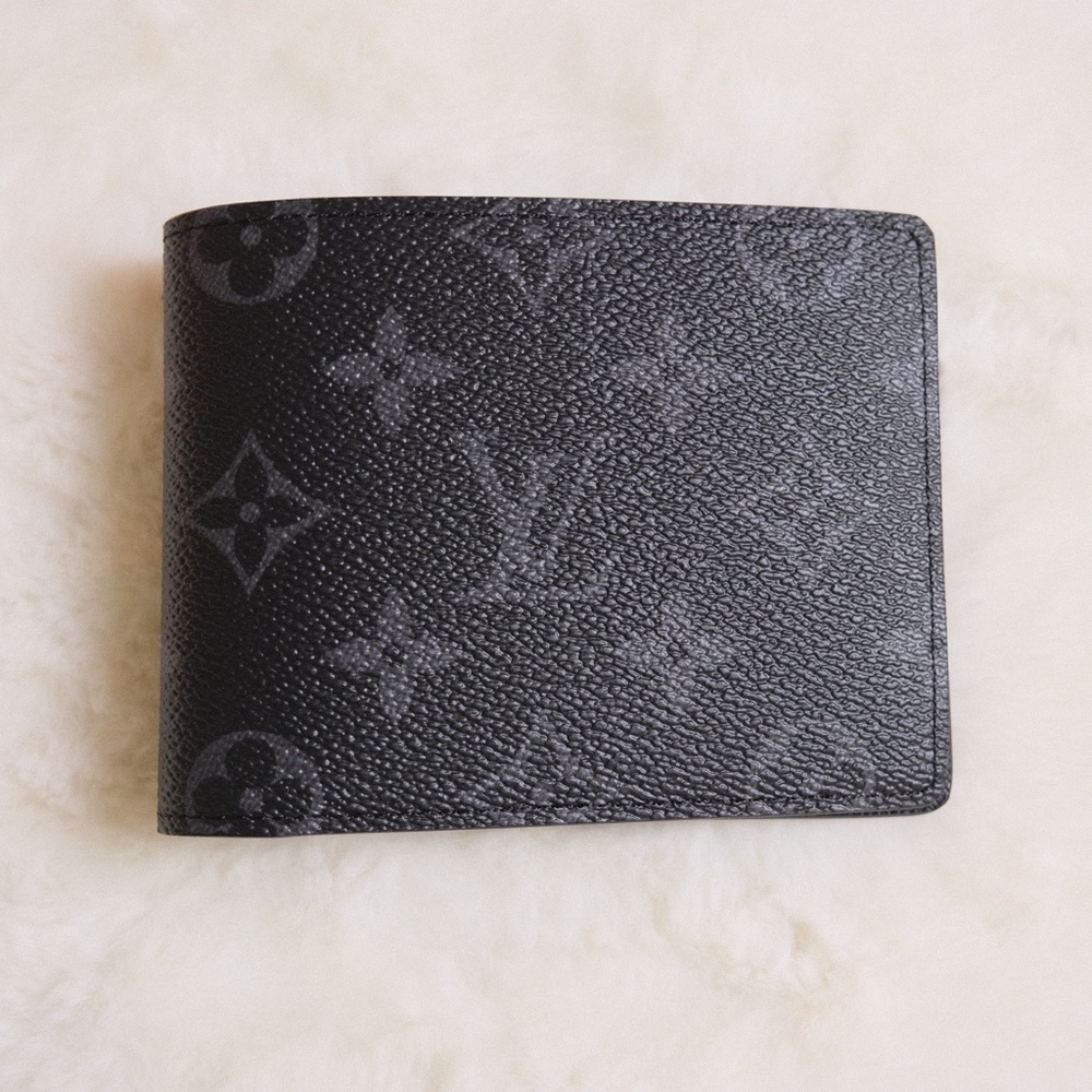 Louis Vitton Multiple Wallet Monogram Eclipse Canvsa - Picture 5 of 7